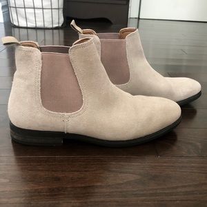 2/$40🎉 Mens Chelsea Boots